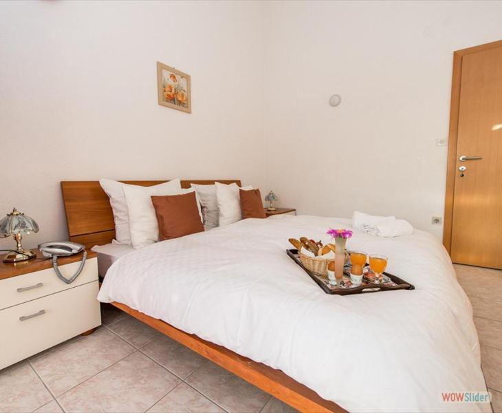 Apartmani Aria Rogoznica  Esterno foto