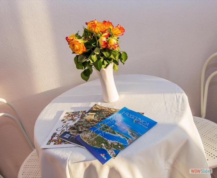 Apartmani Aria Rogoznica  Esterno foto