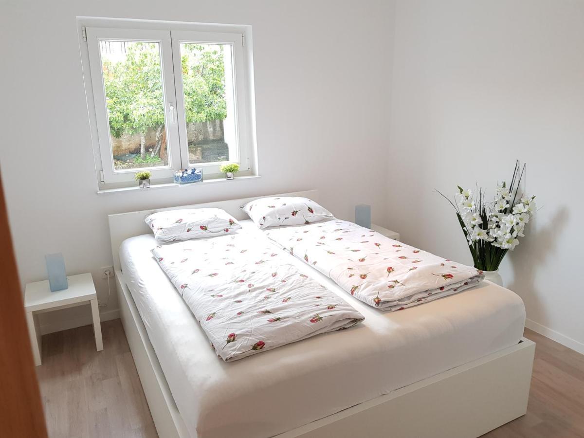 Apartmani Aria Rogoznica  Esterno foto